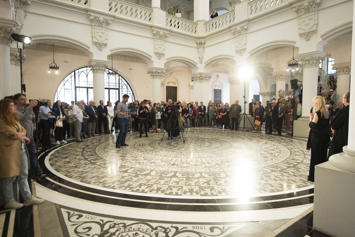 Crucea Moldavă oferită maestrului Ștefan Câlția la Iași 213572