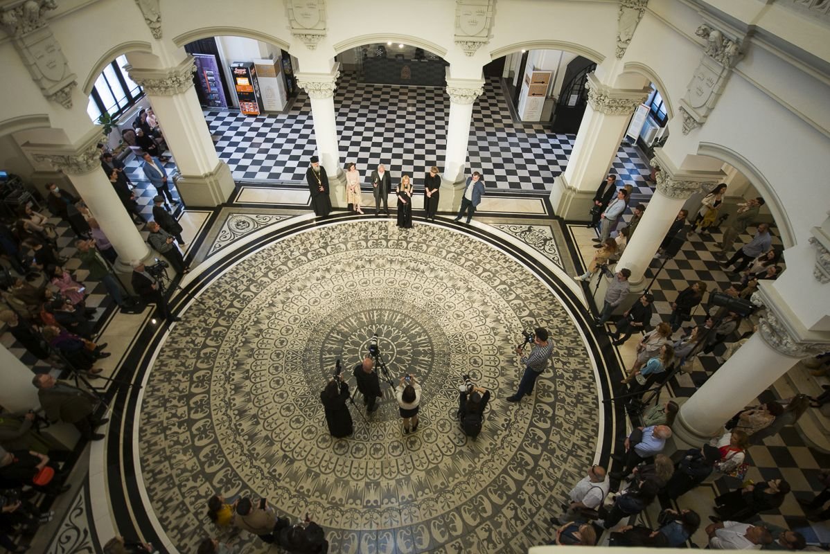 Crucea Moldavă oferită maestrului Ștefan Câlția la Iași 213573