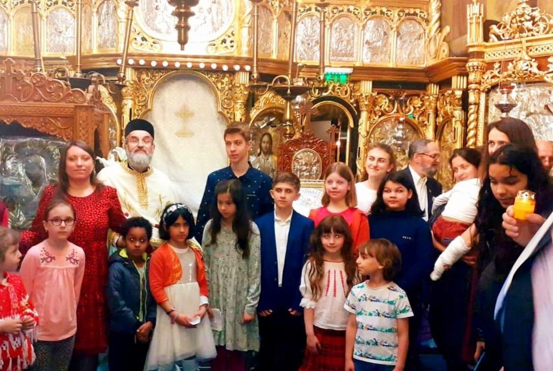 Bucuria copiilor la concursul parohial „Comuniune în rugăciune pascală” 213623