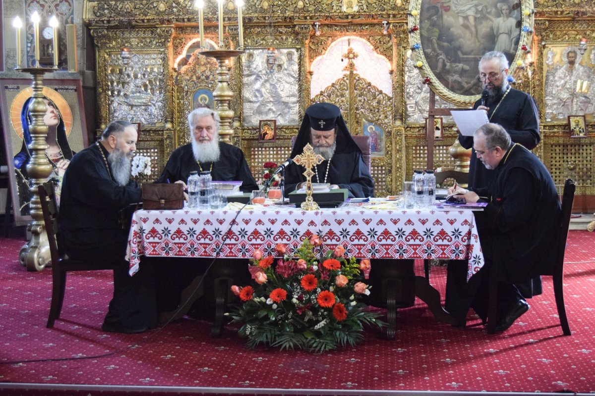 Conferinţele preoţeşti de primăvară din Arhiepiscopia Sibiului, la final 213727