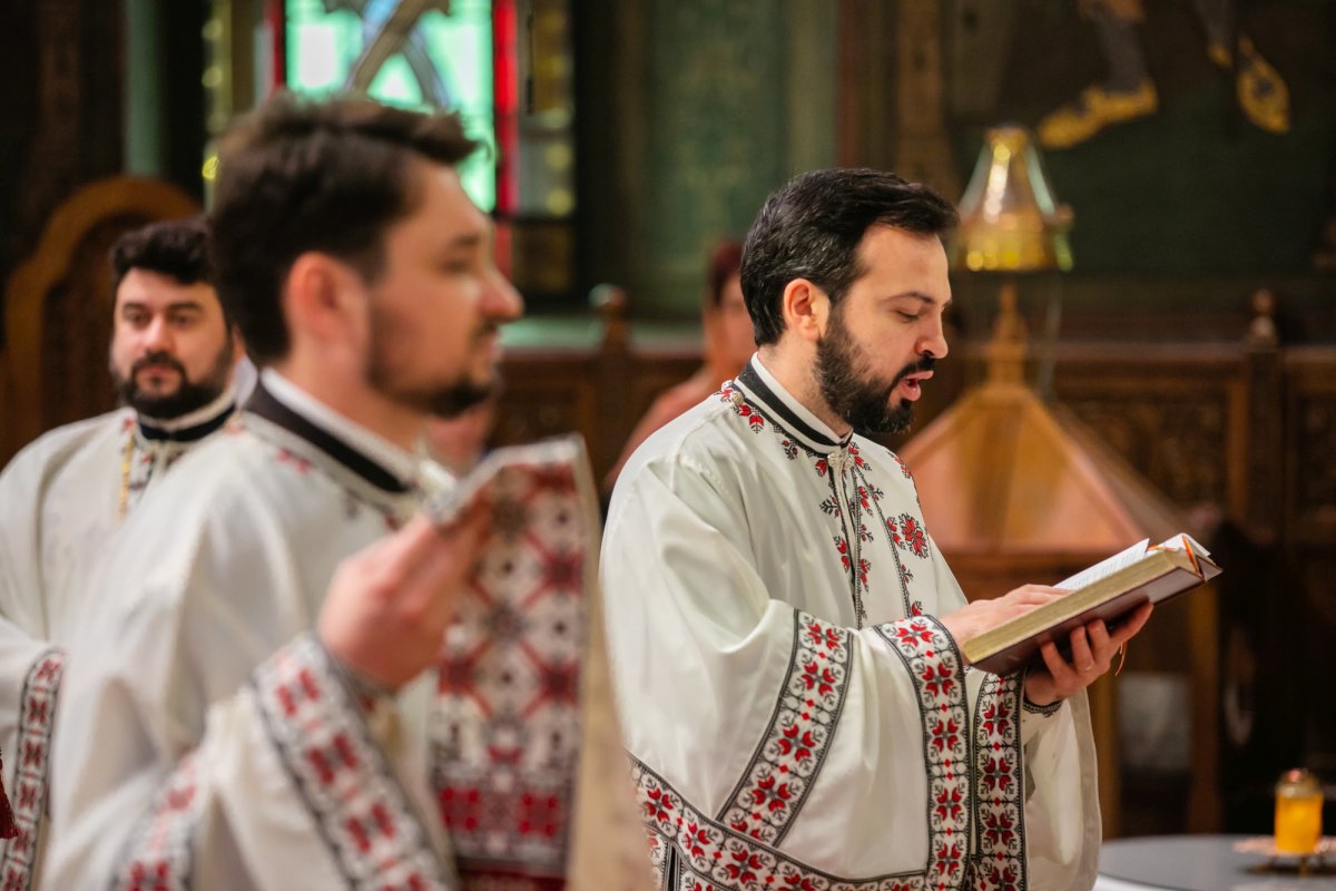 Hirotonie întru preot pentru un diacon psalt de la Catedrala Patriarhală 213773