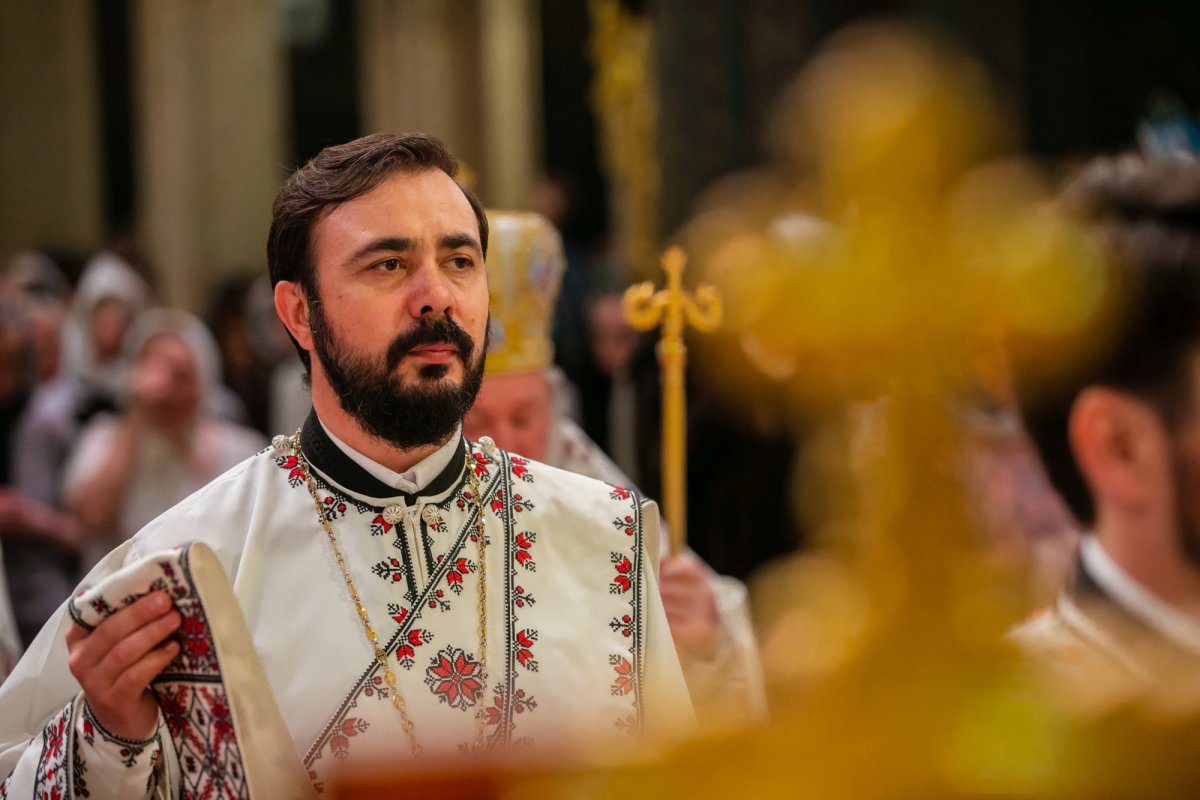 Hirotonie întru preot pentru un diacon psalt de la Catedrala Patriarhală 213775