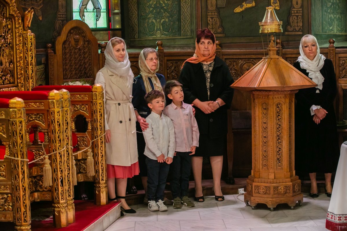 Hirotonie întru preot pentru un diacon psalt de la Catedrala Patriarhală 213799