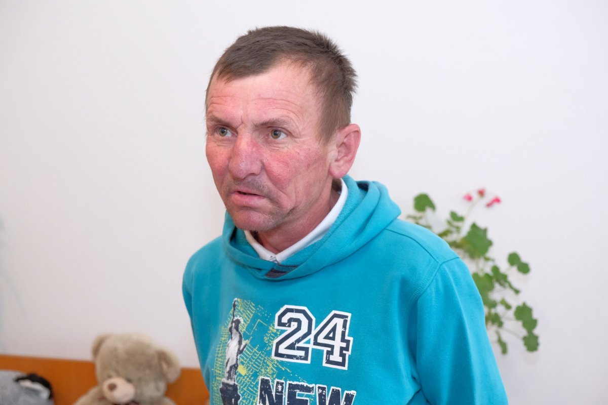 Oamenii care își vindecă semenii cu iubire și rugăciune 212944