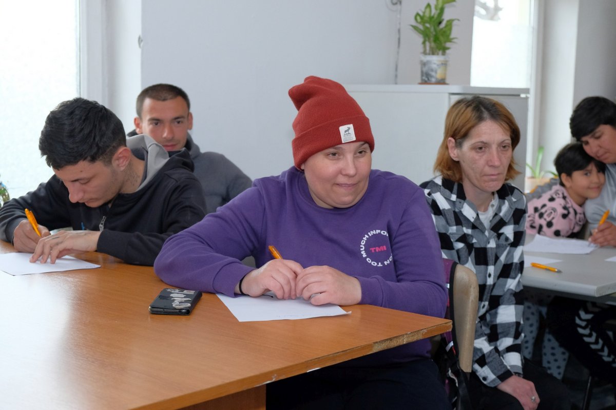 Oamenii care își vindecă semenii cu iubire și rugăciune 212955