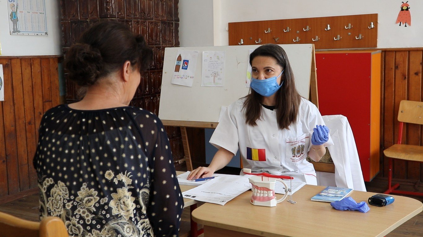 Consult medical gratuit pentru 90 de persoane din localitatea Fântânele 214337