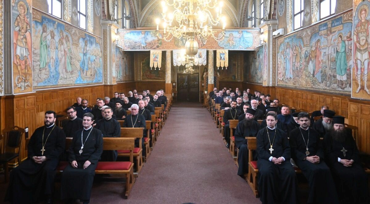Întâlnirea clericilor din Protopopiatul Șimleu Silvaniei 214321