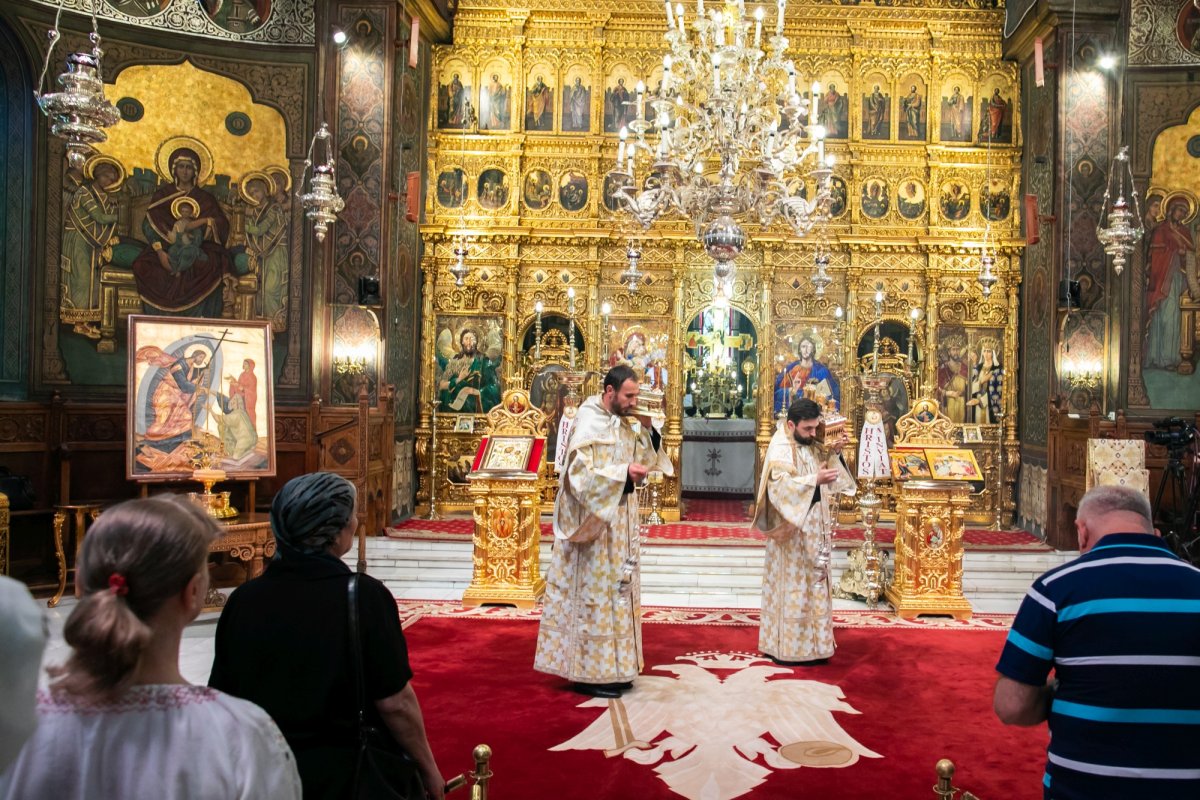 Laudă de seară adusă Sfinţilor Împăraţi la Catedrala Patriarhală 214478