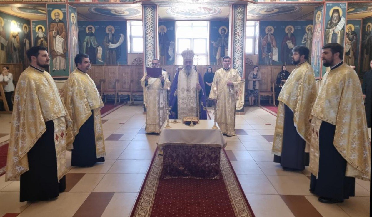 Revederea promoției 2012 a Facultăţii de Teologie Ortodoxă din Alba Iulia 214400