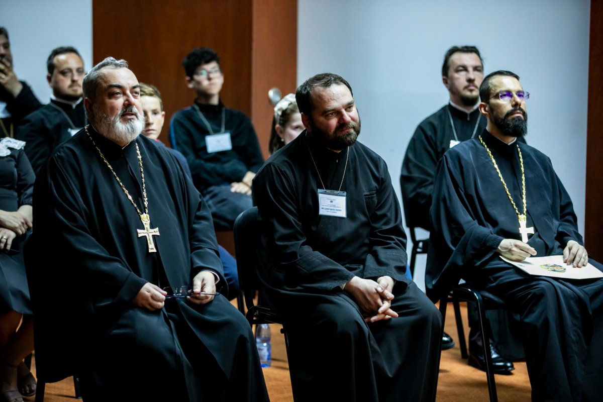 Vizionarea filmului Concursului național catehetic „Rugăciunea în viața mea” 214605