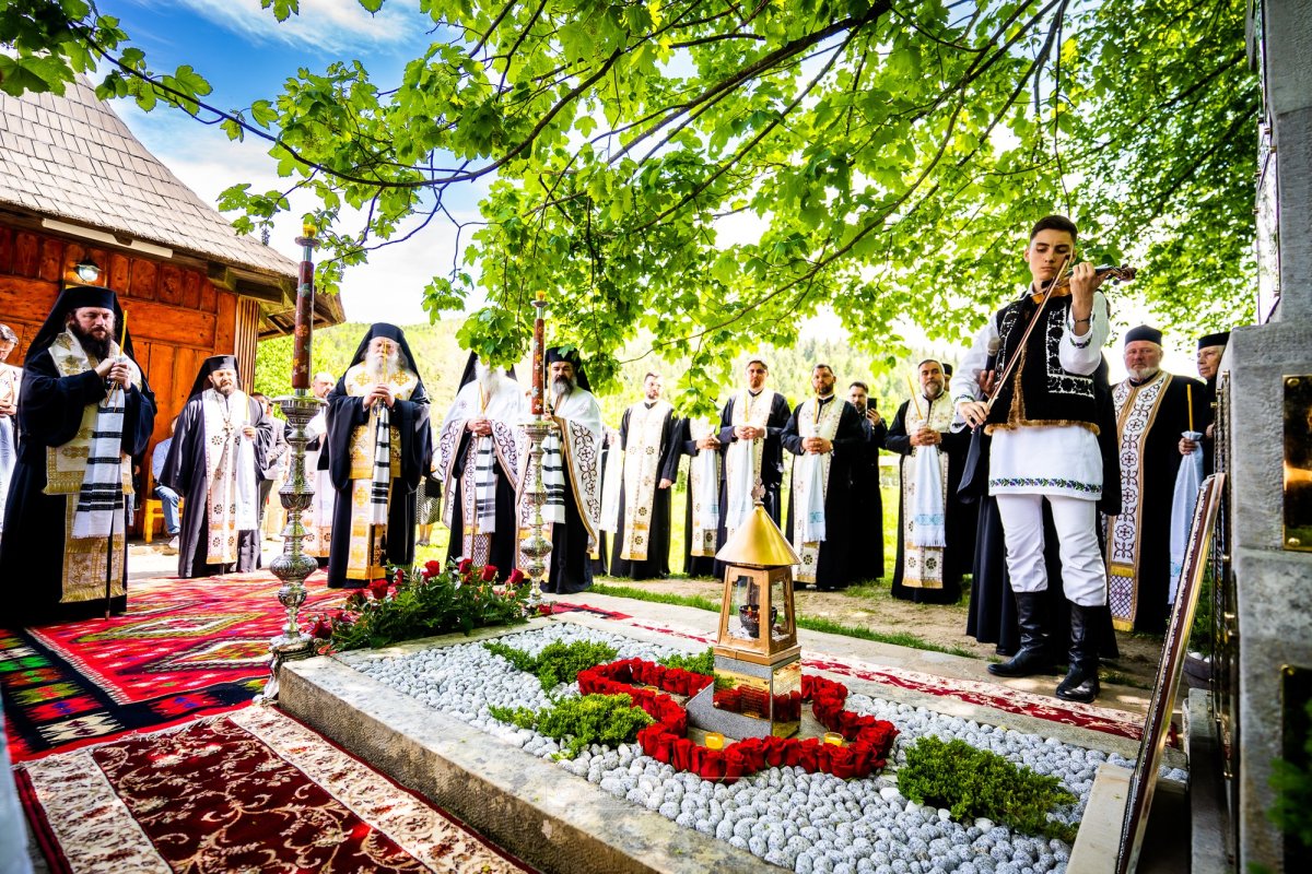 Pomenirea Arhiepiscopului Pimen Suceveanul 214723
