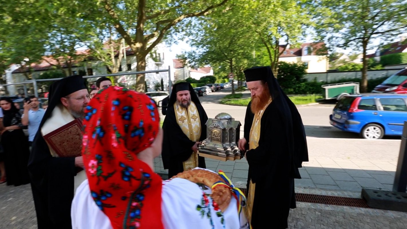 Pelerinaj cu moaștele Cuviosului Gheorghe de la Cernica în Germania 215064