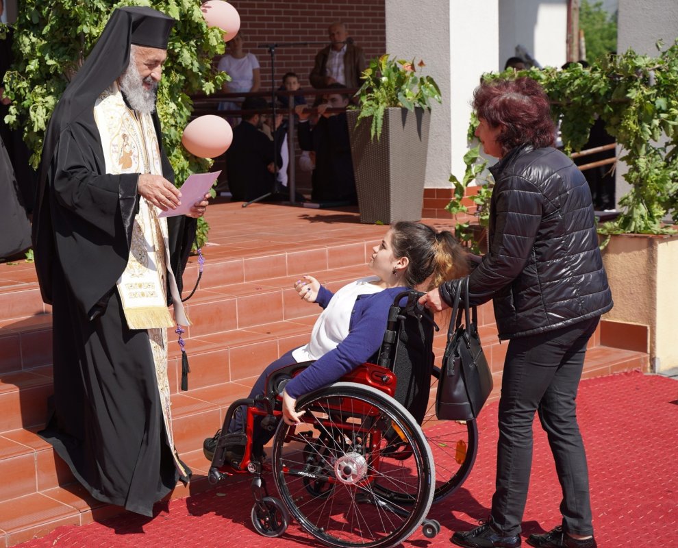 Festivitate de absolvire la Seminarul Teologic din Alba Iulia 215351