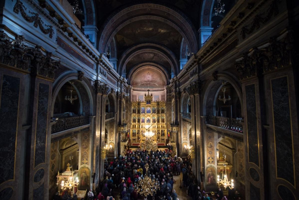 Proiect de restaurare a picturii Catedralei Mitropolitane din Iași 215362