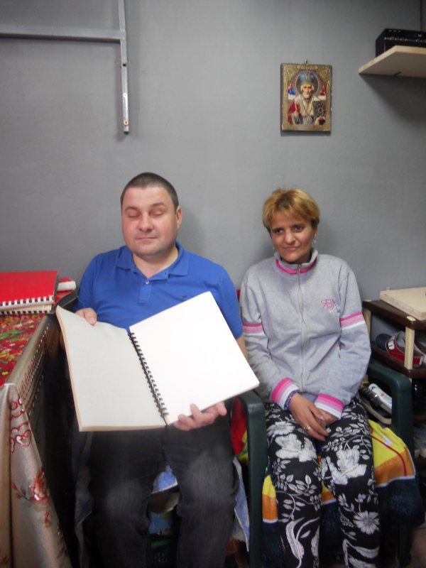 Constantin Andronic, omul care Îl „vede” pe Dumnezeu cu degetele 214885