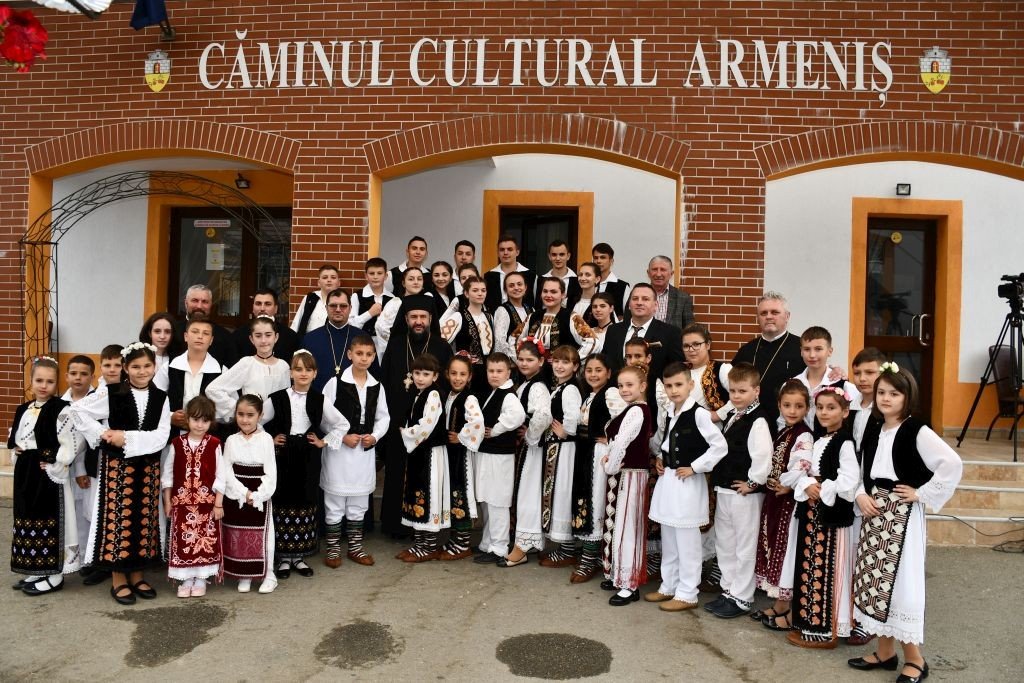 Binecuvântare la o parohie din județul Caraș‑Severin 215642