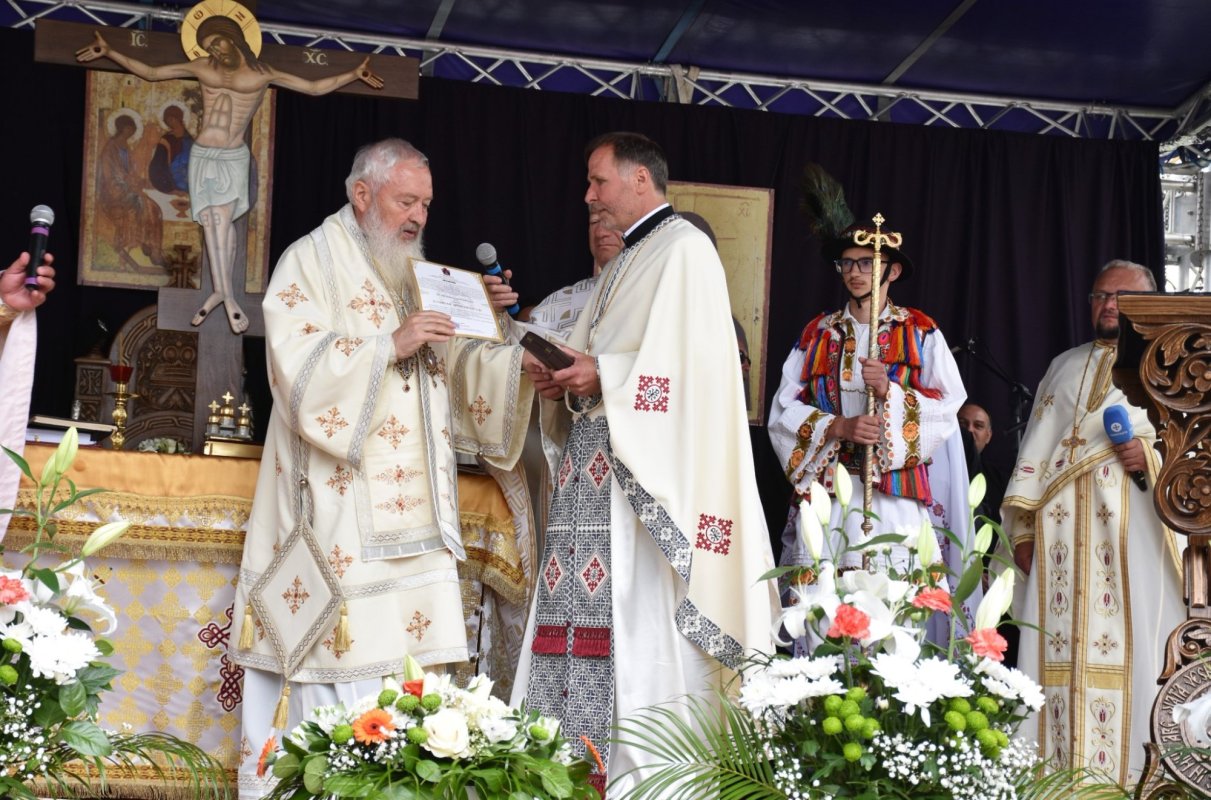 Biserica „Buna Vestire” din Cepari a fost resfințită  215587