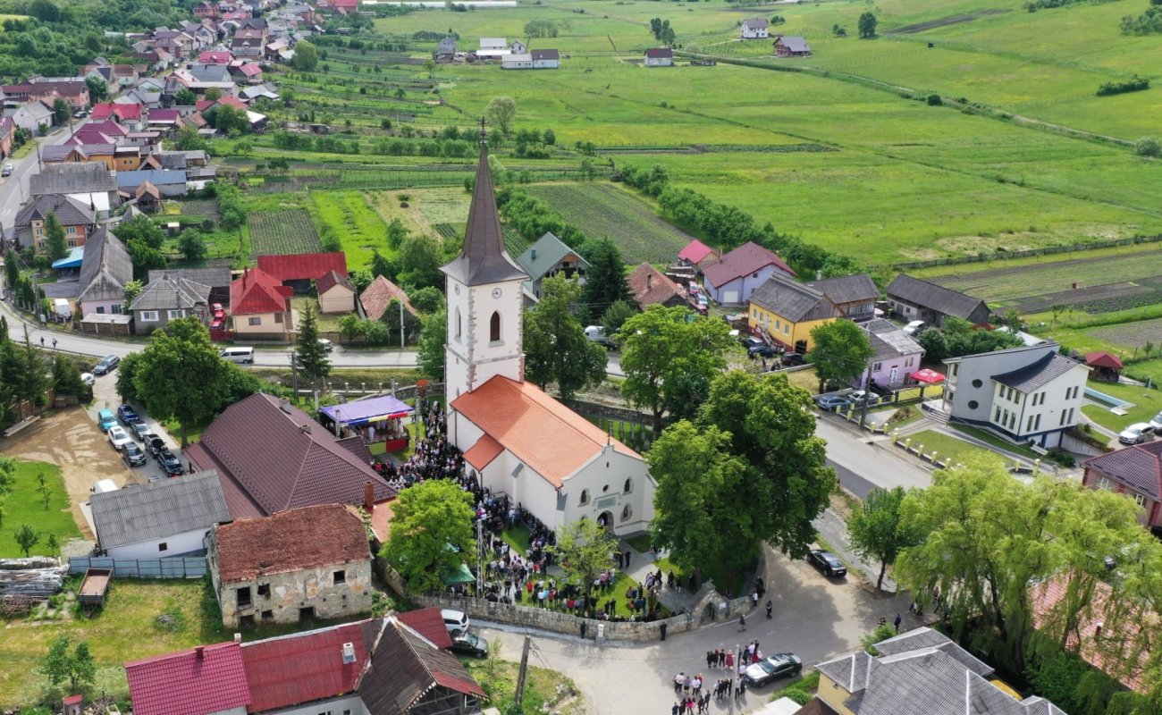 Biserica „Buna Vestire” din Cepari a fost resfințită  215589