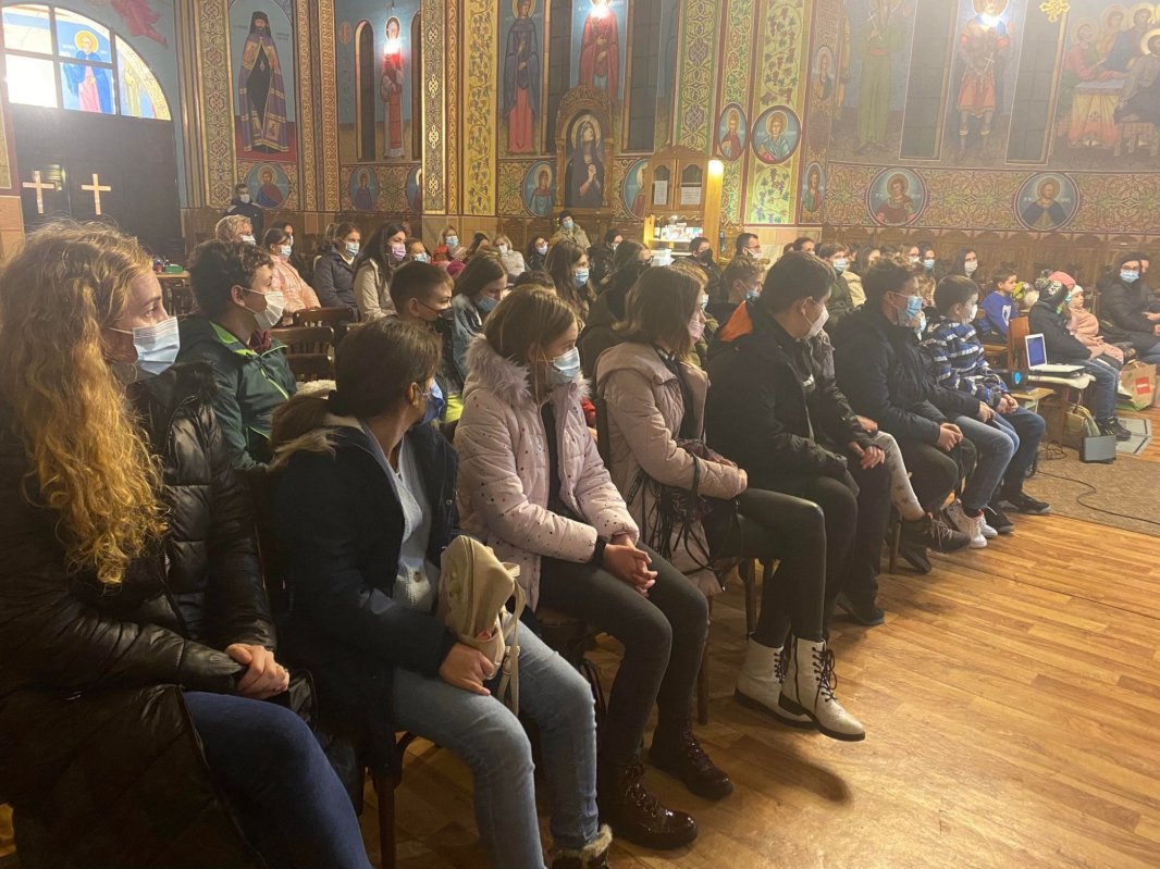 Biserica tinerilor din Târgu Mureş 215379