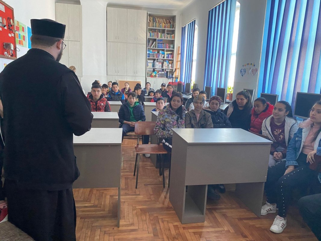 Biserica tinerilor din Târgu Mureş 215380