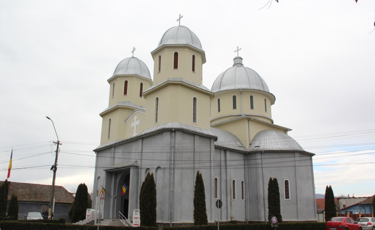 Biserica tinerilor din Târgu Mureş 215381