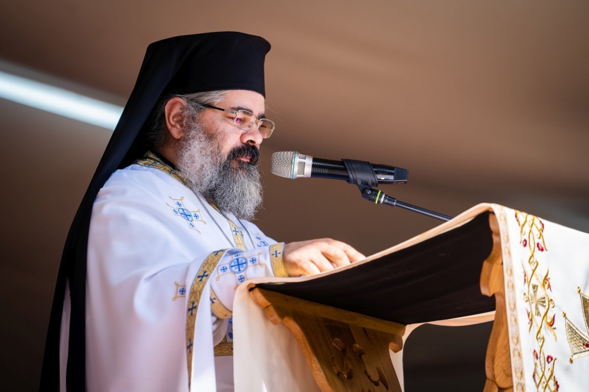 Duminica vindecării orbului la catedrala din Suceava 215741