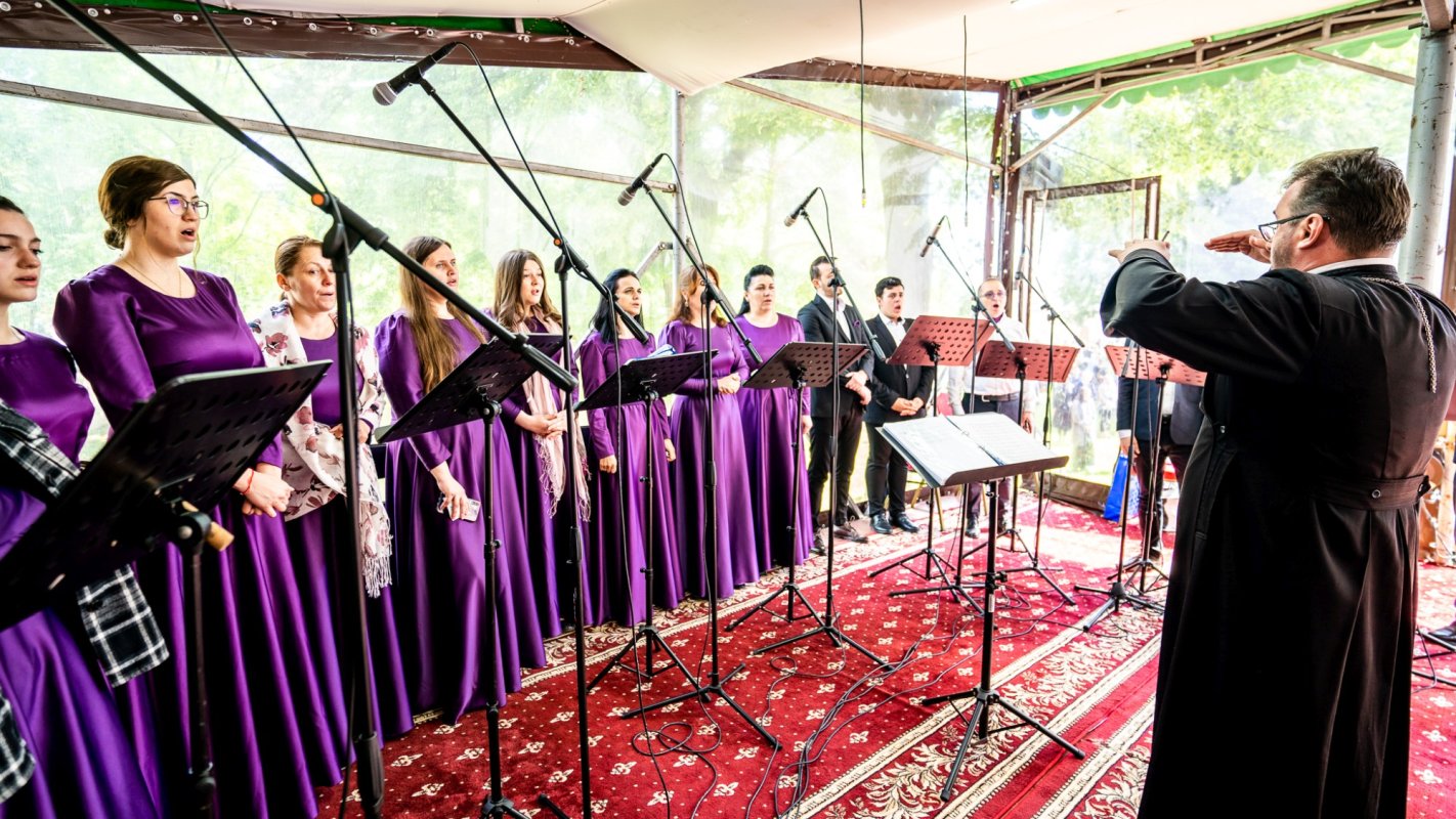 Duminica vindecării orbului la catedrala din Suceava 215760