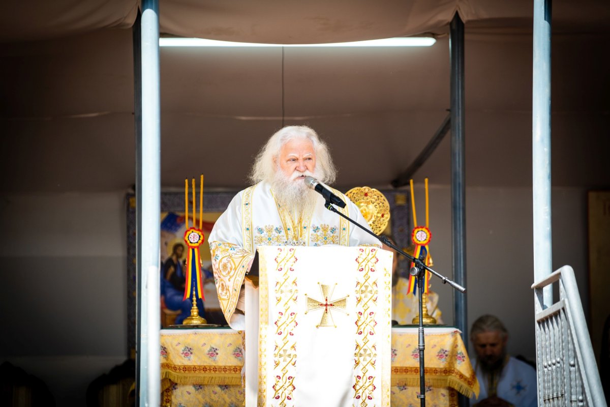 Duminica vindecării orbului la catedrala din Suceava 215770