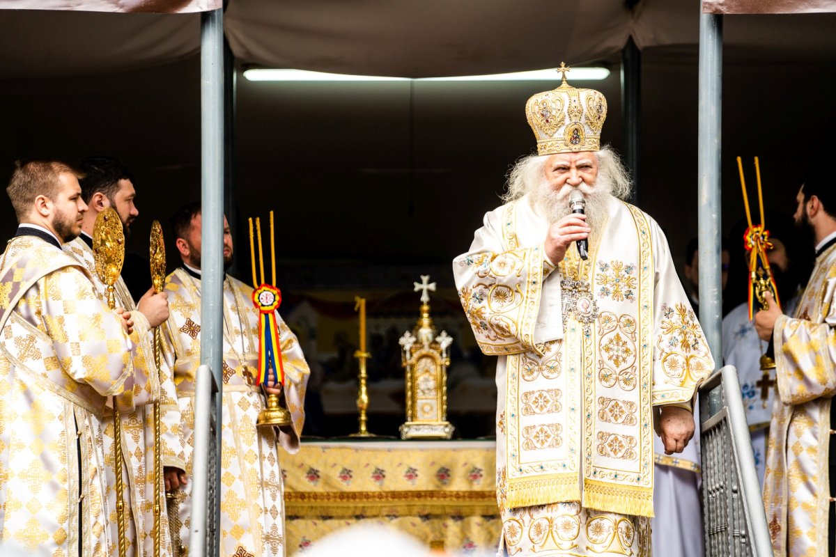 Duminica vindecării orbului la catedrala din Suceava 215774