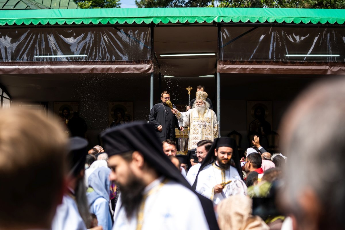 Duminica vindecării orbului la catedrala din Suceava 215776