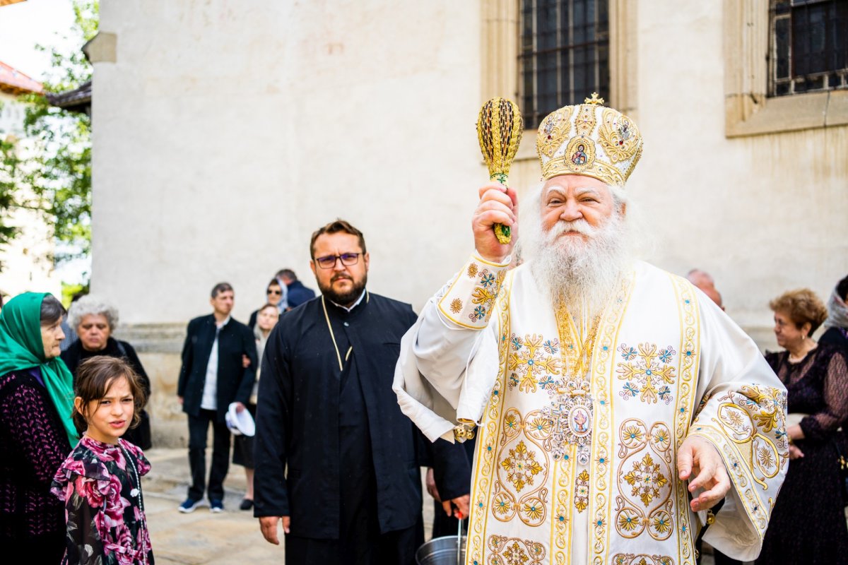 Duminica vindecării orbului la catedrala din Suceava 215802