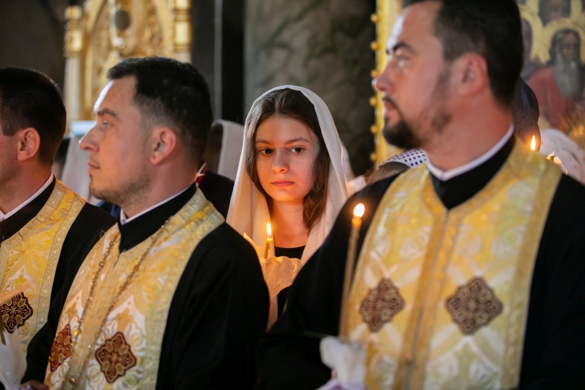 Maica stavroforă Lucia Dumbravă - o stareţă harnică şi misionară (1930-2022) 215994