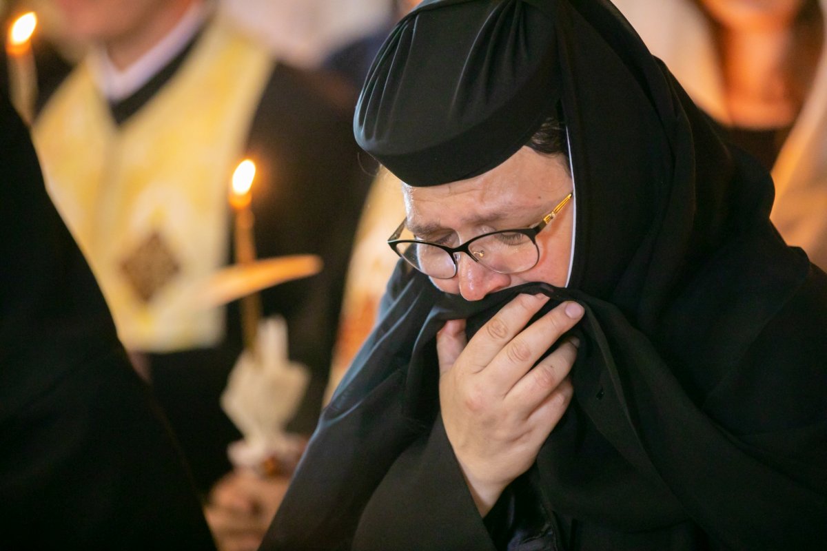 Maica stavroforă Lucia Dumbravă - o stareţă harnică şi misionară (1930-2022) 216003