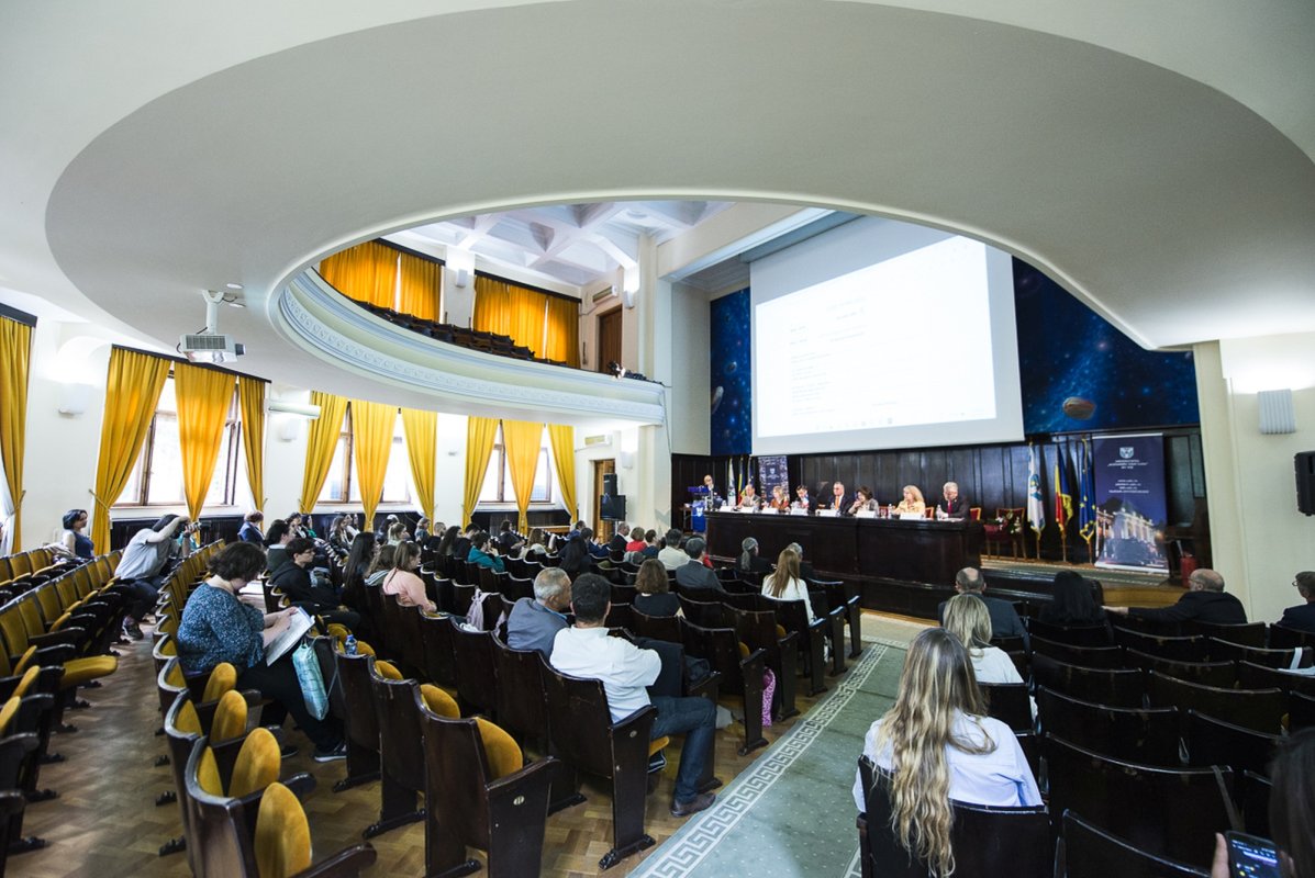 Colocviu franco-român în științele informației și comunicării 215922