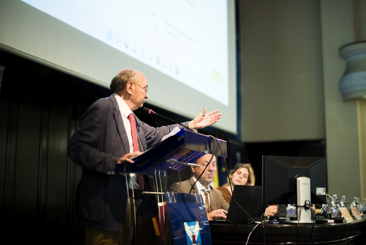 Colocviu franco-român în științele informației și comunicării 215924