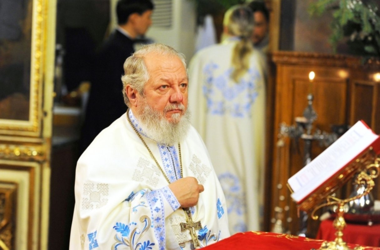 Arhimandritul Rafael Ghiță, călugăr și liturghisitor destoinic 216276