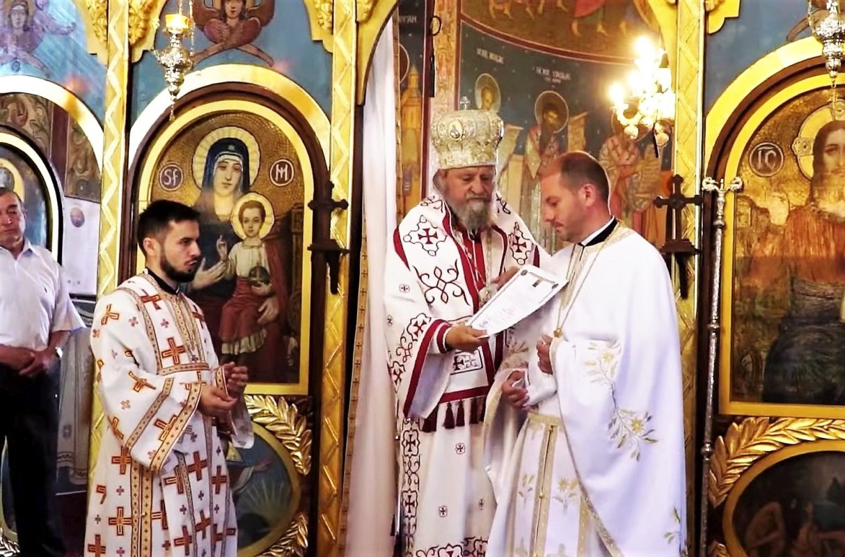 Binecuvântare pentru comunitatea din Viștea de Jos, județul Brașov 216304