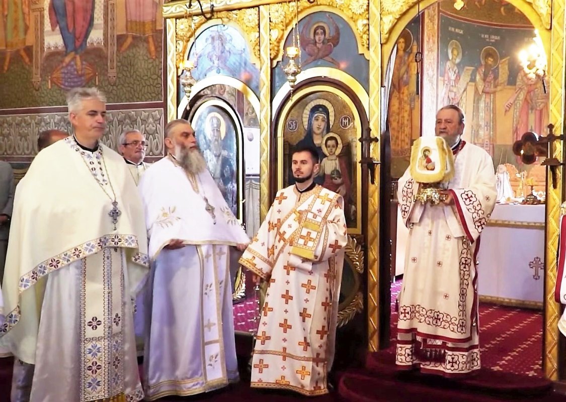 Binecuvântare pentru comunitatea din Viștea de Jos, județul Brașov 216306