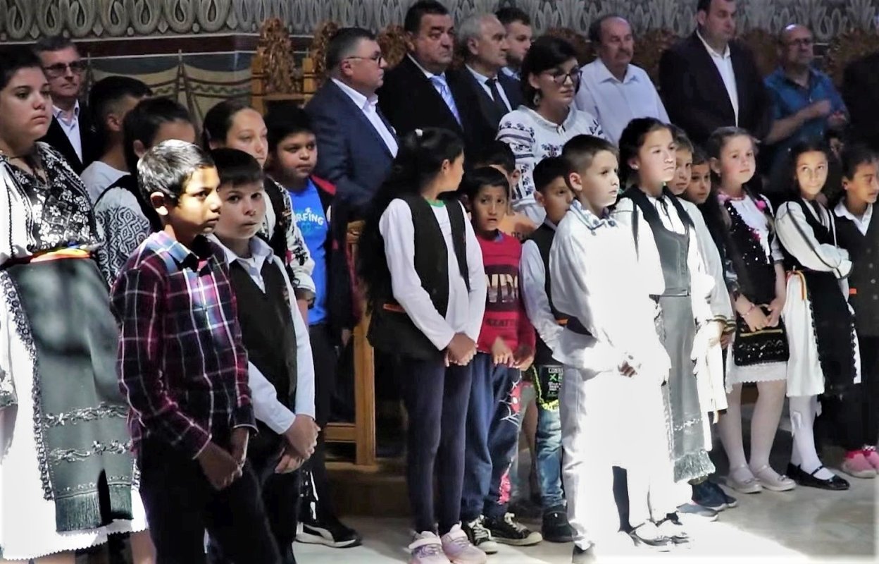 Binecuvântare pentru comunitatea din Viștea de Jos, județul Brașov 216307