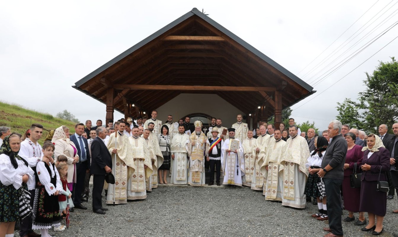 O nouă capelă de cimitir la Cerneşti, Protopopiatul Lăpuş 216755