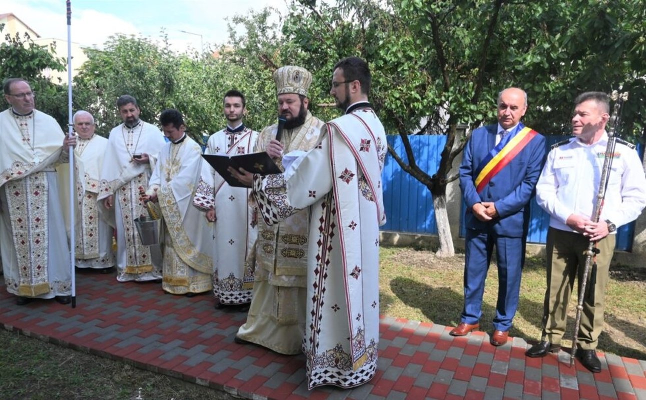 Târnosirea bisericii din incinta Unității Militare 01483, Zalău 216778