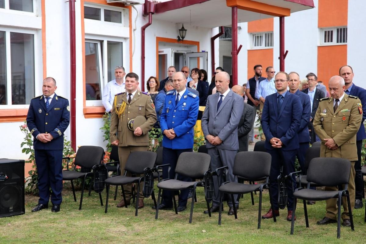 Troiță dedicată mărturisitorilor din temnițele comuniste sfințită la Penitenciarul Botoșani 216797