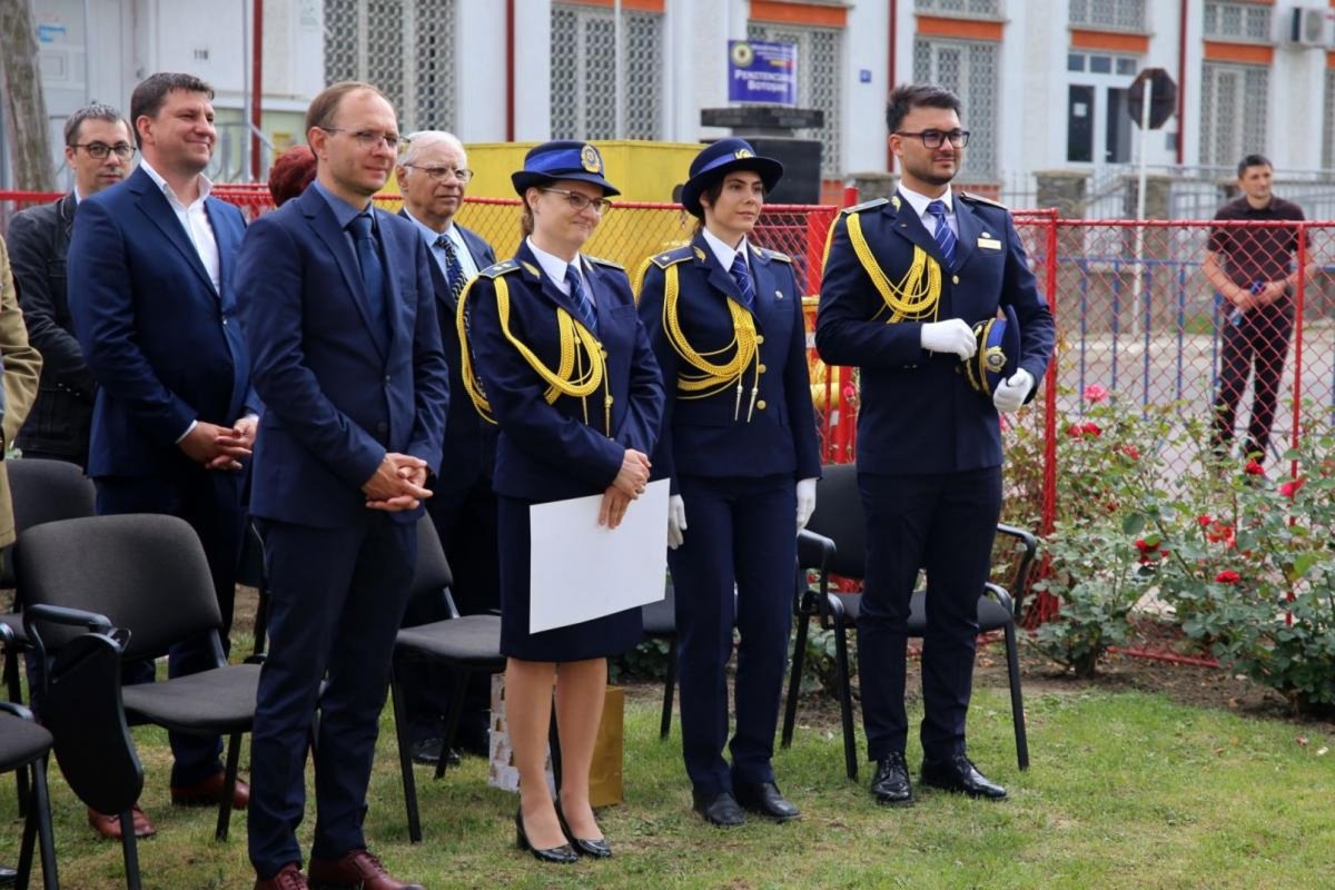 Troiță dedicată mărturisitorilor din temnițele comuniste sfințită la Penitenciarul Botoșani 216798