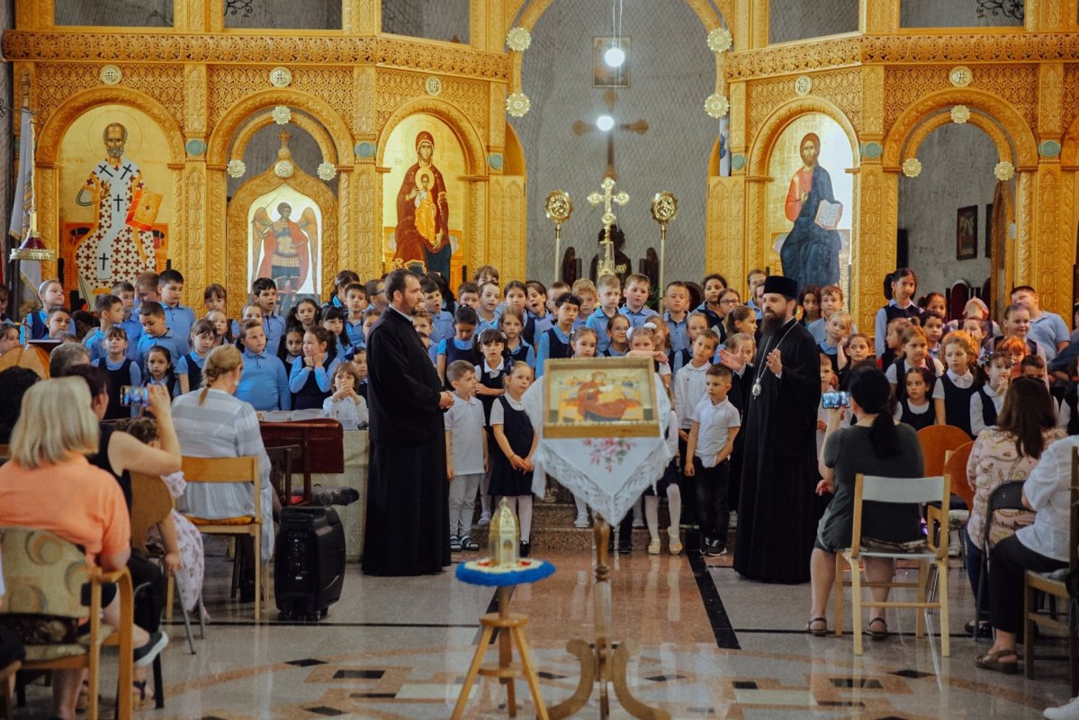 Conferințe preoţeşti de primăvară la Huedin şi Gherla 216943