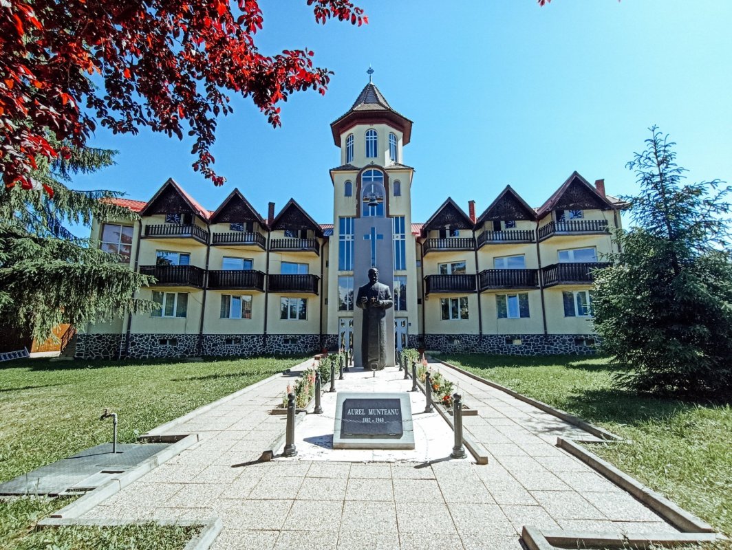 Conferințe preoţeşti de primăvară la Huedin şi Gherla 216947