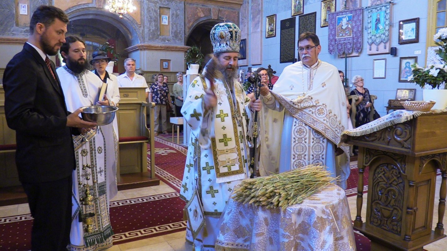 Praznicul Rusaliilor la Catedrala Episcopală din Giula, Ungaria 217195