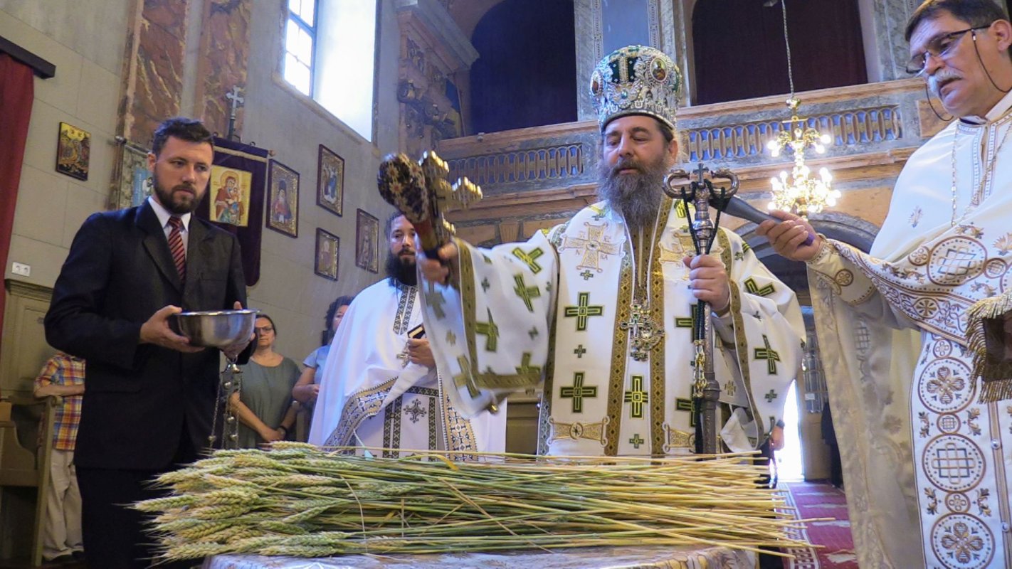 Praznicul Rusaliilor la Catedrala Episcopală din Giula, Ungaria 217196