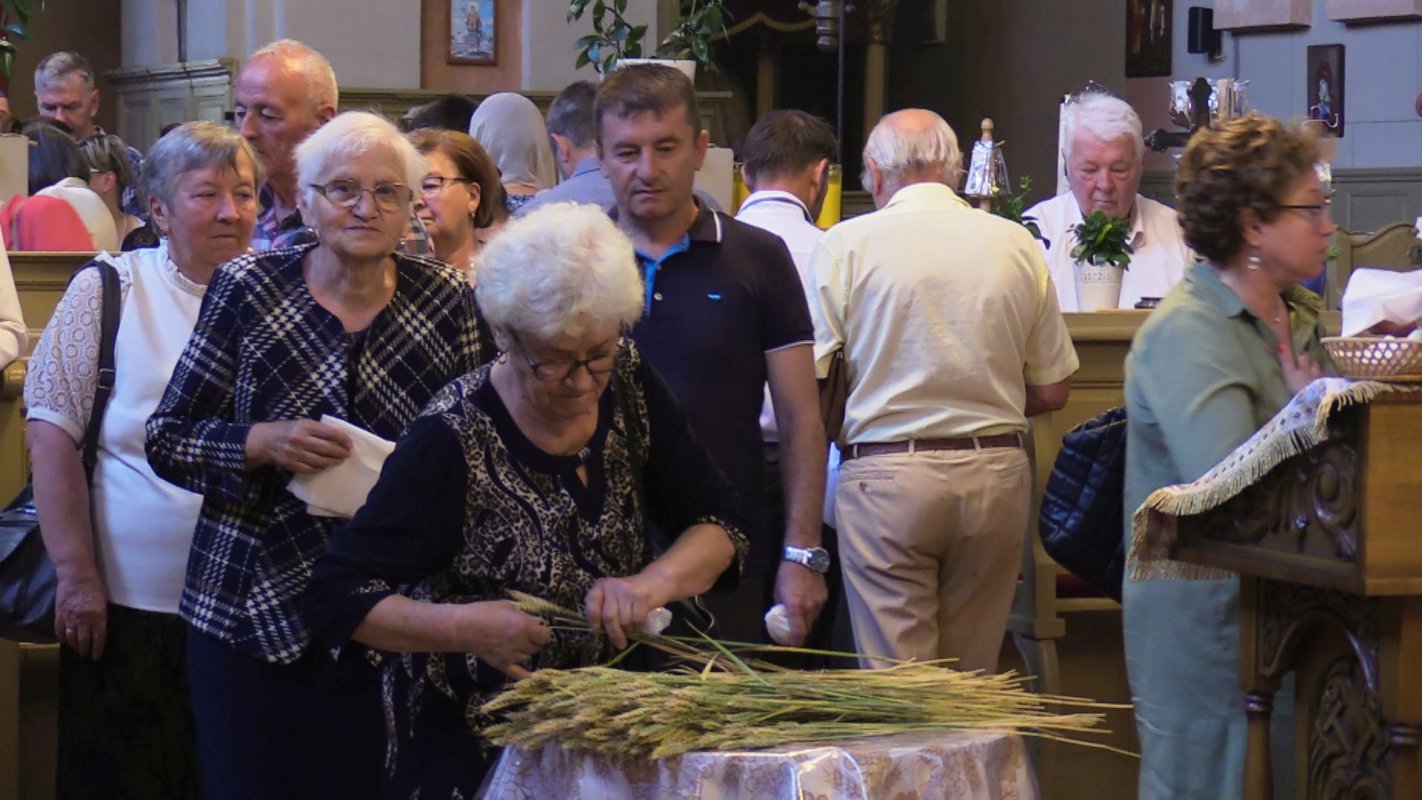 Praznicul Rusaliilor la Catedrala Episcopală din Giula, Ungaria 217197