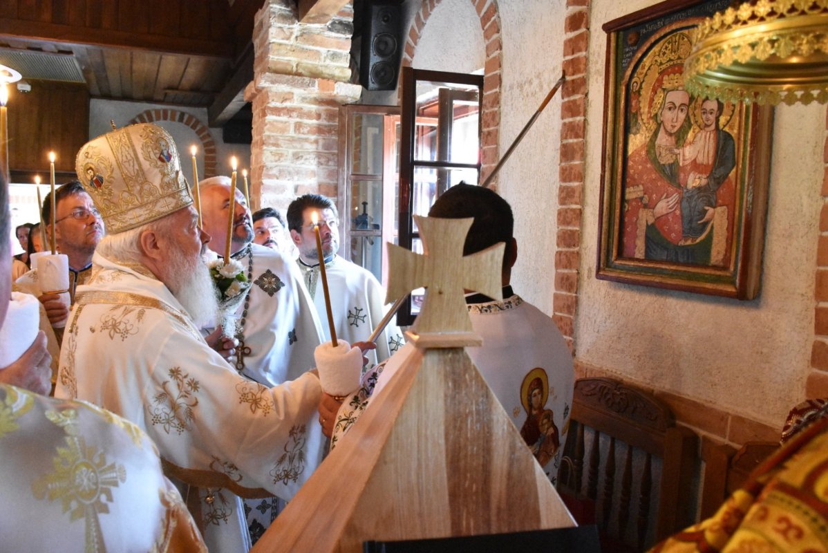 Resfinţirea bisericii din satul Gheorgheni, Cluj 217474