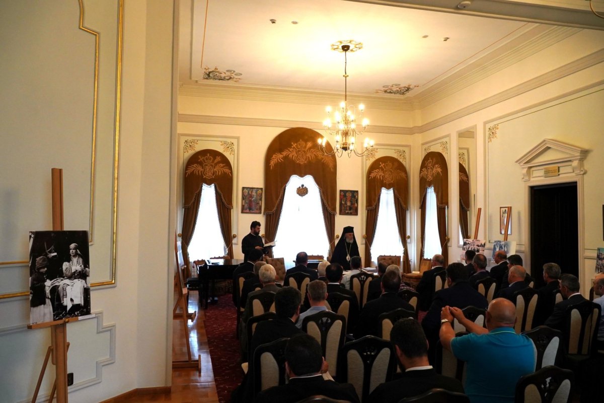 Şedinţa de constituire a Adunării eparhiale a Arhiepiscopiei Dunării de Jos 217576